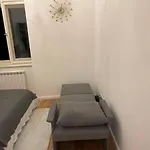 2-bed In Praha شقة Hrebecniky