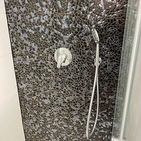 Apartman 2-bed In Praha Hrebecniky